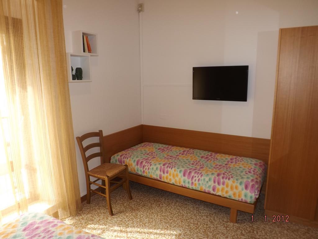 Albergo Dal Baffo Lazise Exterior photo
